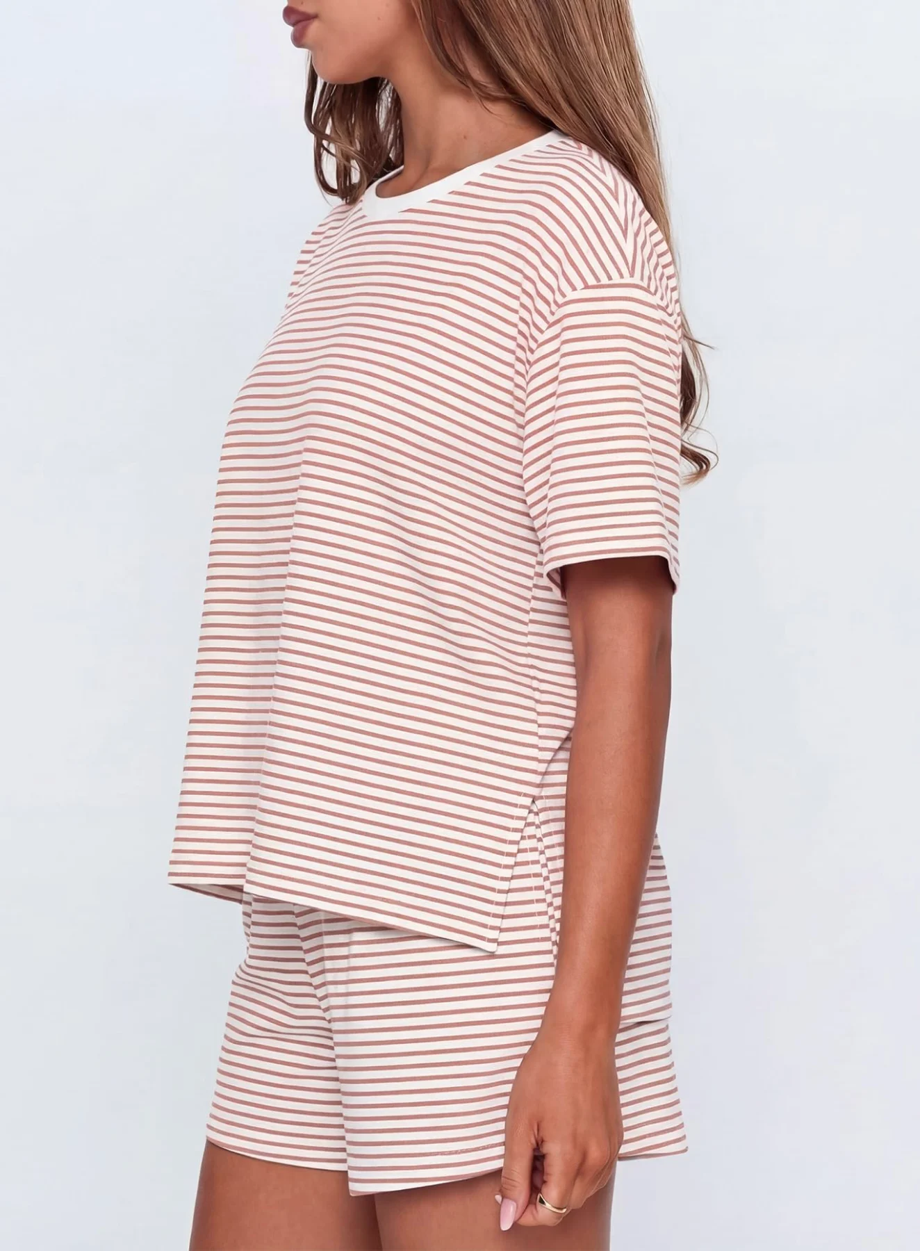 Darong Striped Shorts Set, frame 3