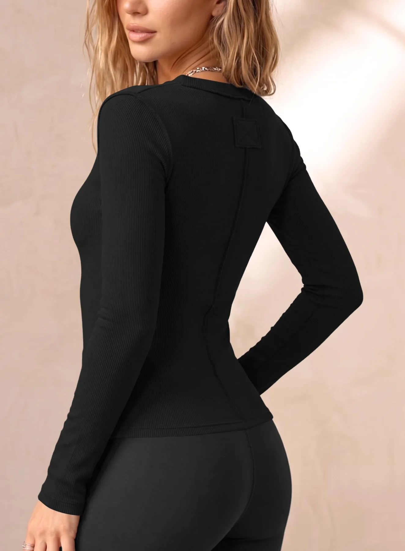 Darong V-Neck Long-Sleeve Top, frame 2